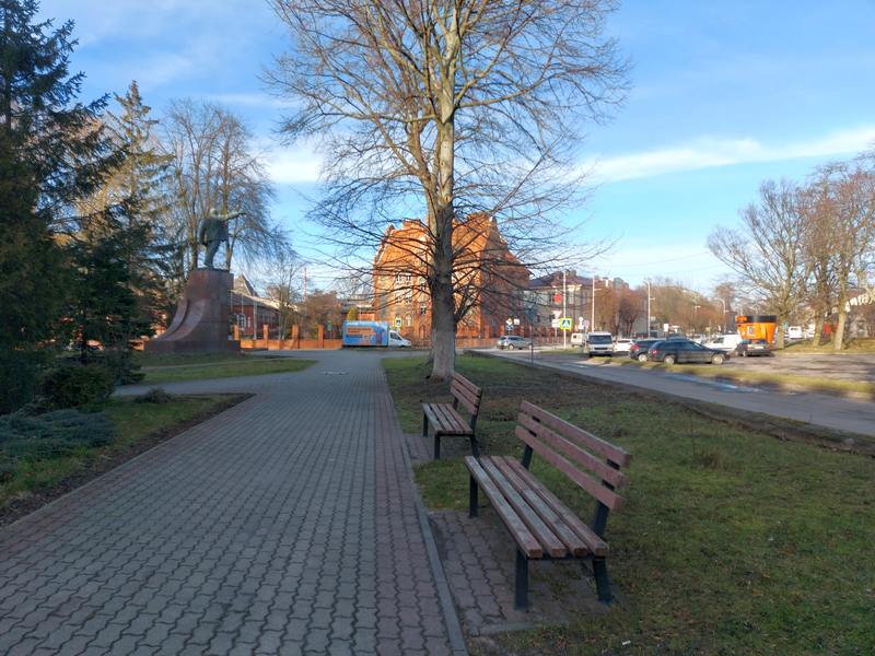 В Балтийске злостную поклонницу алкоголя лишили «Мерседеса»