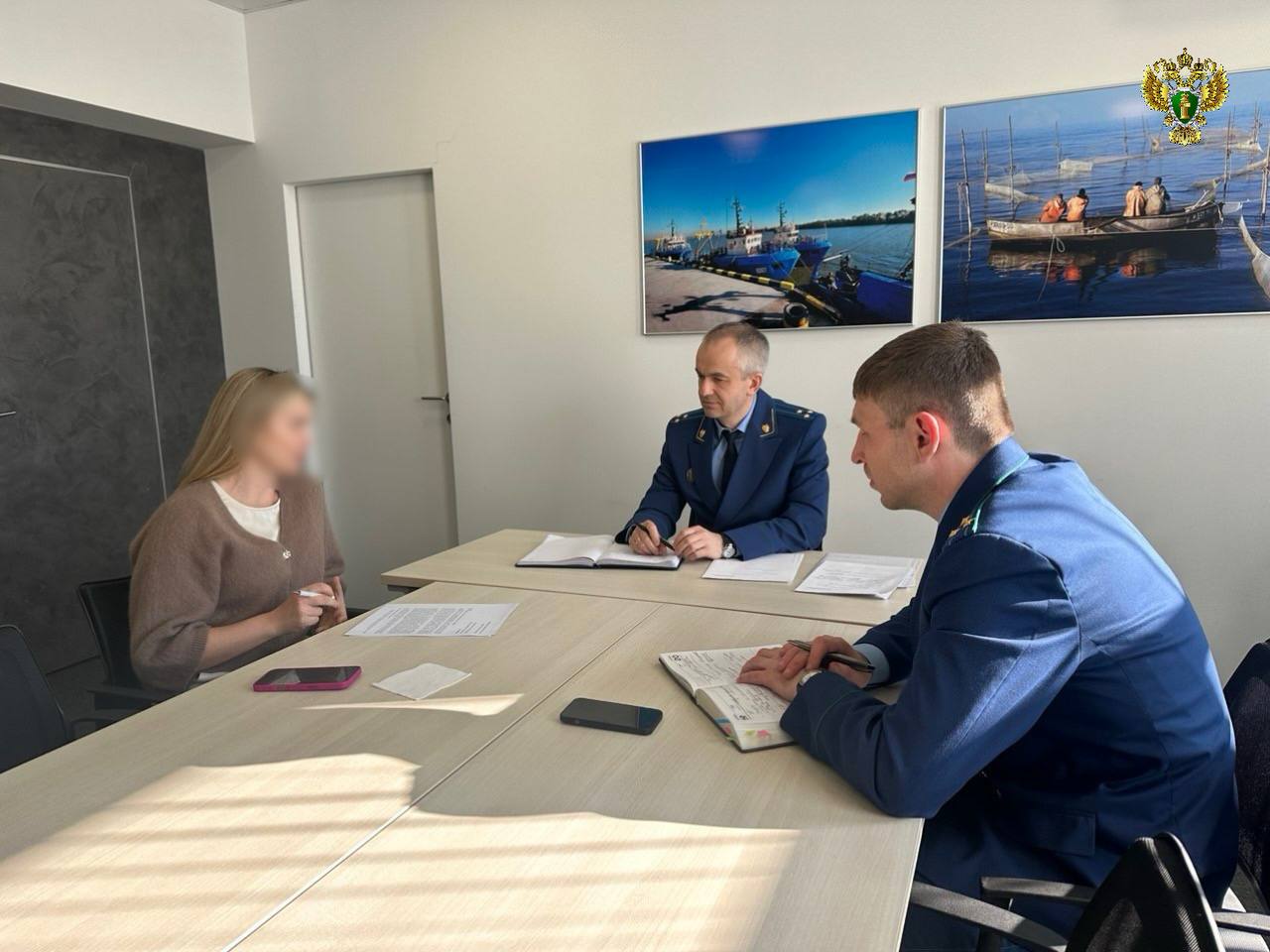 Исполняющий обязанности прокурора Калининградской области Алексей Тимошенко провел личный прием граждан в городе Светлом Исполняющий обязанности прокурора Калининградской области Алексей Тимошенко провел личный прием граждан в городе Светлом