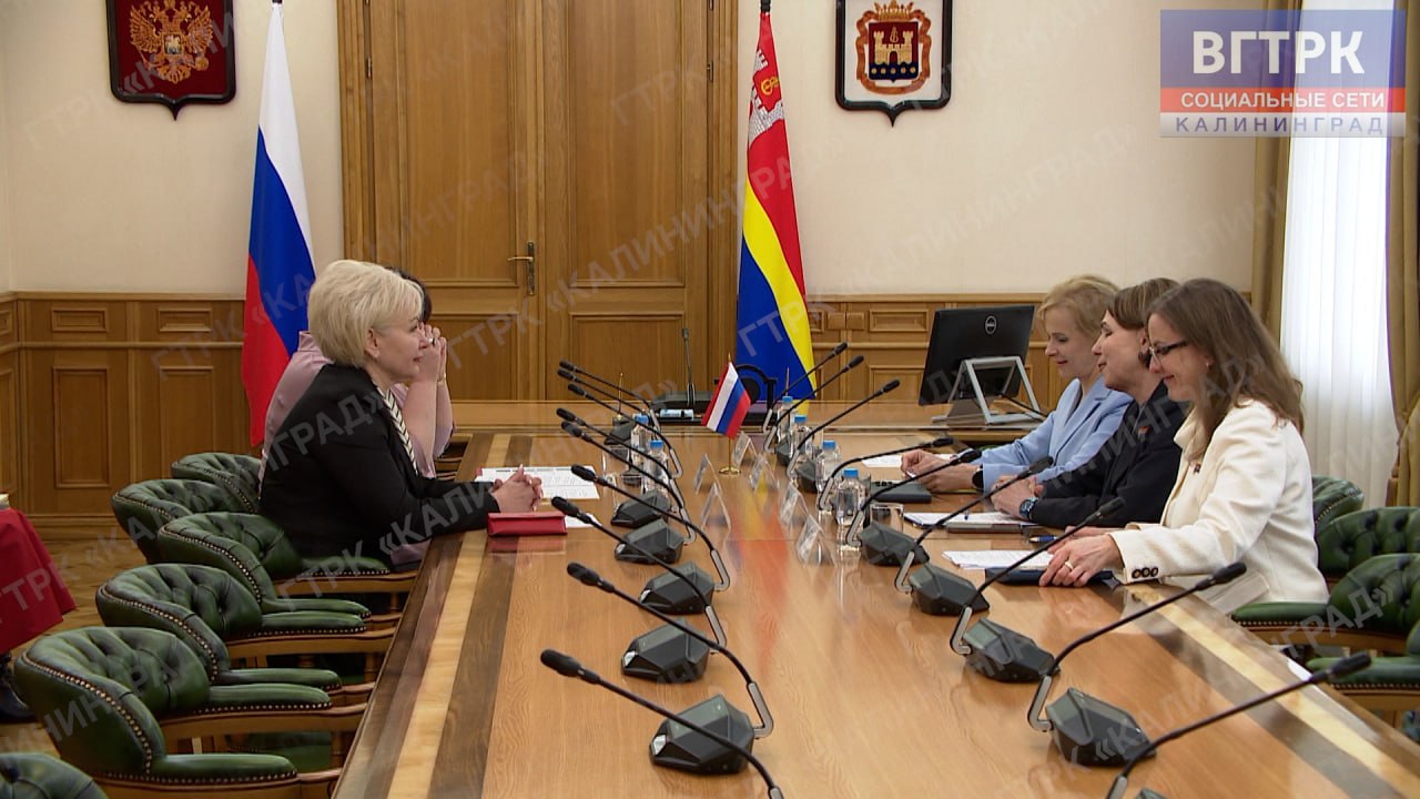 Региональные власти встретились с представителями комиссии Парламентского Собрания Белоруссии и России по труду и социальной политике