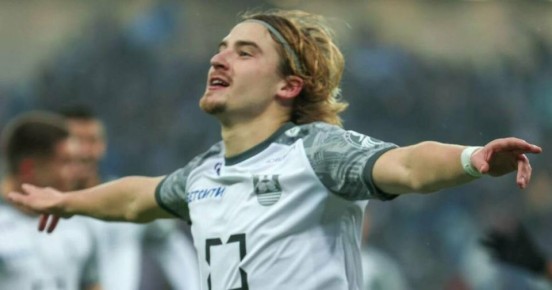 �������� ���������� 4:0 ����� � ����� �� ������ ����� � ���