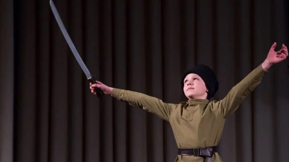 � ������ ������������ 80-����� ��������������� ������� ������ ��������� ���� XXIII ���������-�������� ����� ��������� �������