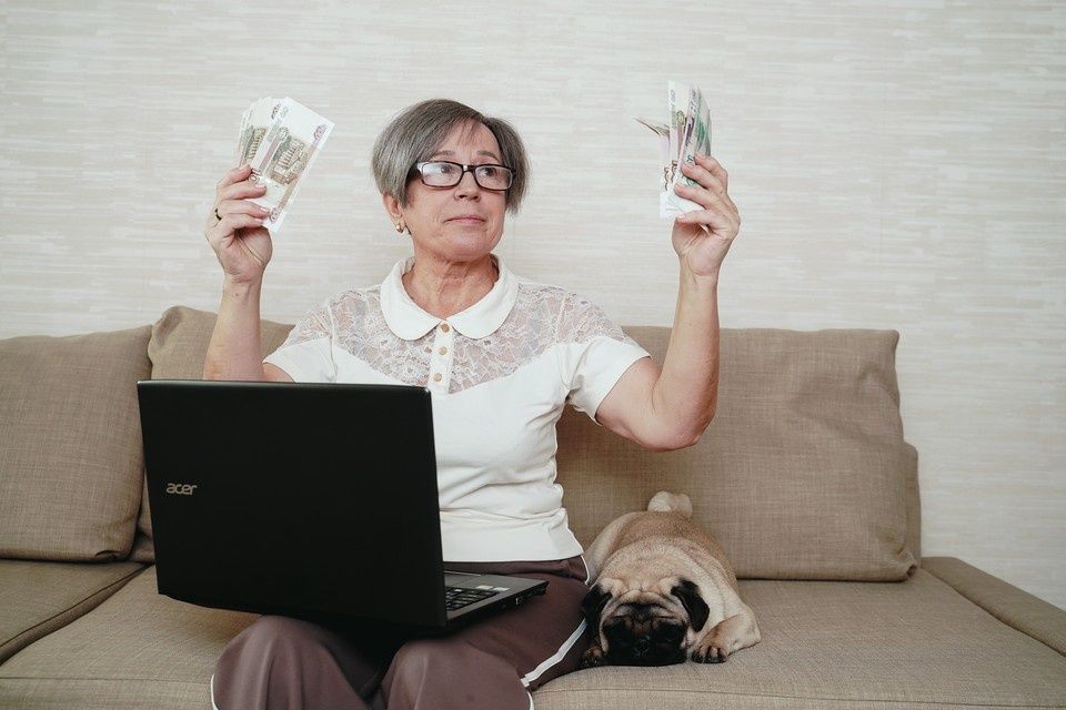 Социальные пенсии в России увеличатся в апреле: кто получит больше