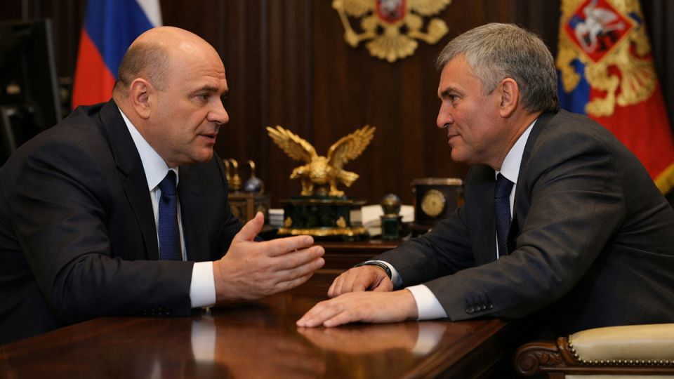 Премьер о спорных тарифах: Новый закон поможет защитить граждан от необоснованного роста цен