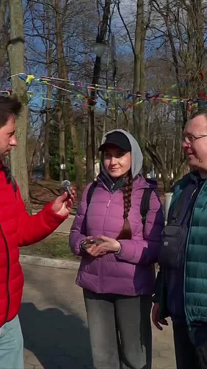 Наш оператор Артём решил узнать у жителей и гостей Калининграда, какое место в городе они считают самым романтичным