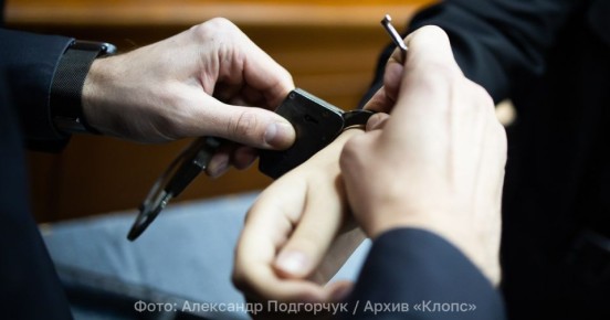 � ���������� ������ 23-������ ������������� ����� 4 ������ ����� ������� � �������� ������ ���������� � ���������