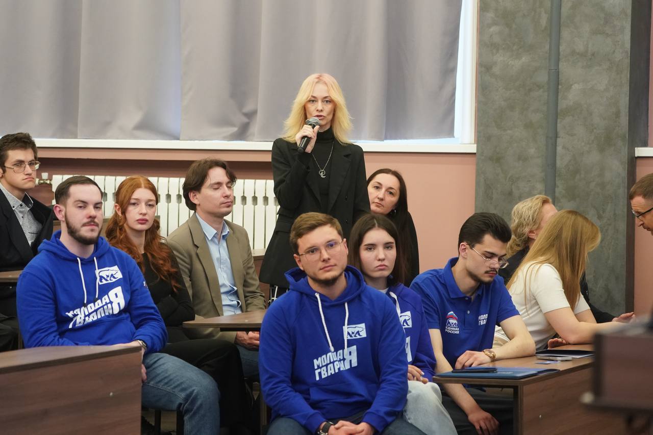 Алексей Беспрозванных: У нас растёт сильная, неравнодушная молодёжь, ребята, которым не всё равно Алексей Беспрозванных: У нас растёт сильная, неравнодушная молодёжь, ребята, которым не всё равно