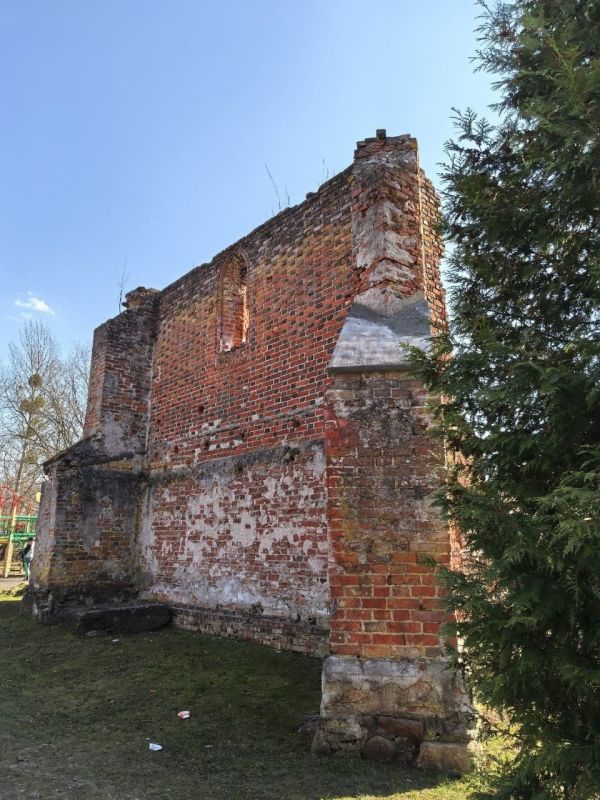 Сложно представить, что раньше это была церковь!