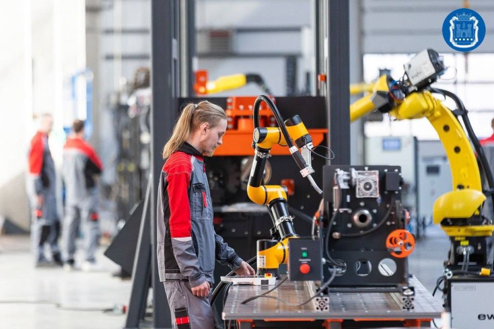 Губернатор Алексей Беспрозванных принял участие в открытии завода «Вэлд Эксперт» в индустриальном парке «Храброво»