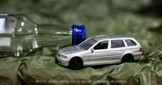 Двое калининградцев повторно попались пьяными за рулём и теперь лишатся автомобилей