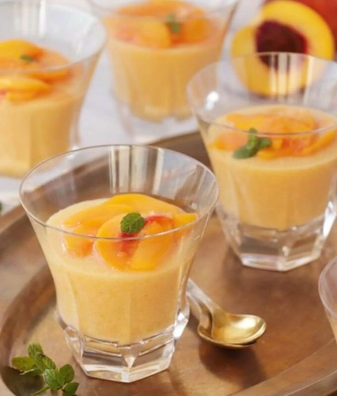 Летний десерт: как приготовить персиковый мусс с легкостью