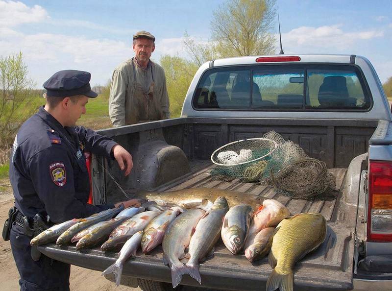 Рыбак из Гусева пойман на подводной краже в Неманском районе