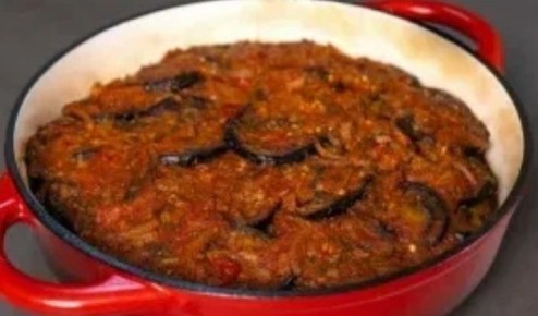 Вкусное китайское блюдо: свинина с баклажанами