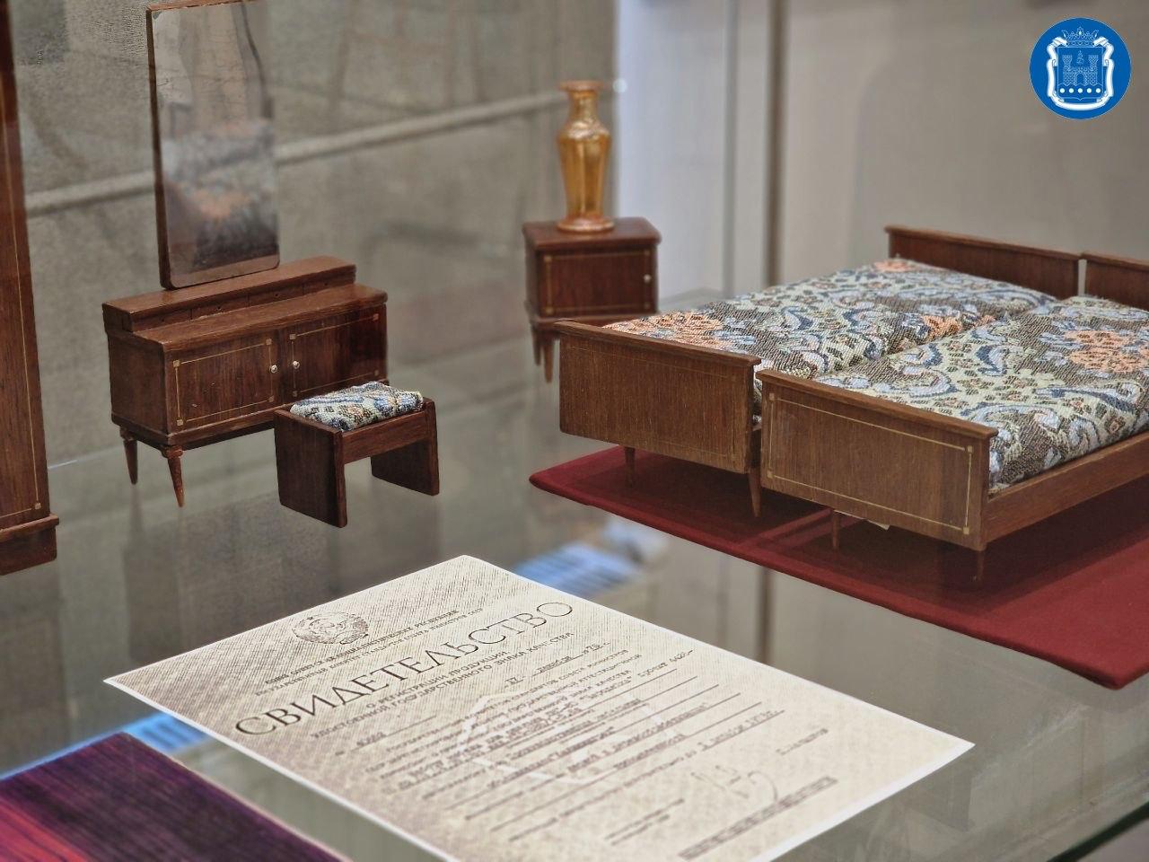 В Калининградском историко-художественном музее можно увидеть историю советского быта в миниатюре В Калининградском историко-художественном музее можно увидеть историю советского быта в миниатюре