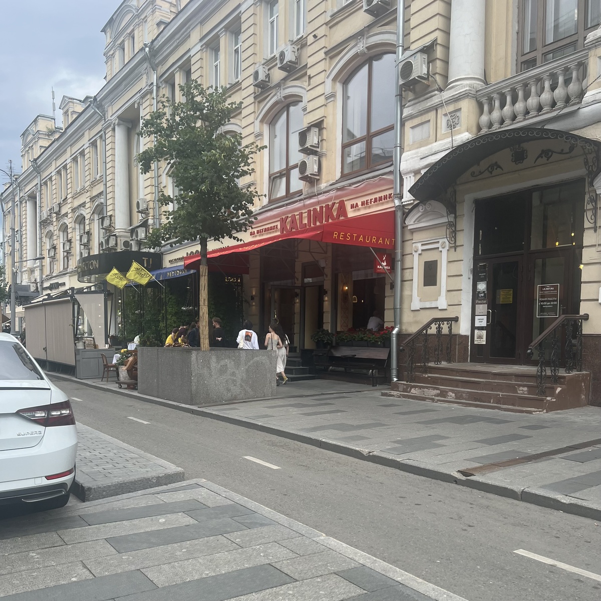 Новый гастрономический эксперимент в центре: ресторан Kalinka на Неглинной