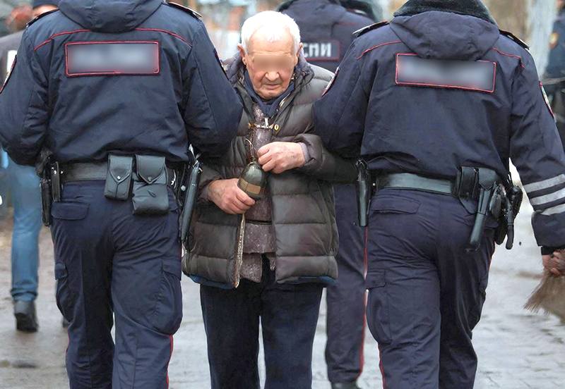 Под Гвардейском пенсионера взяли с гранатой Ф-1