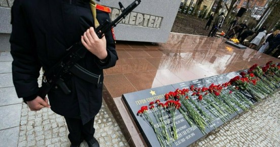 В Калининграде открыли обновлённый мемориал на Комсомольской (фото)