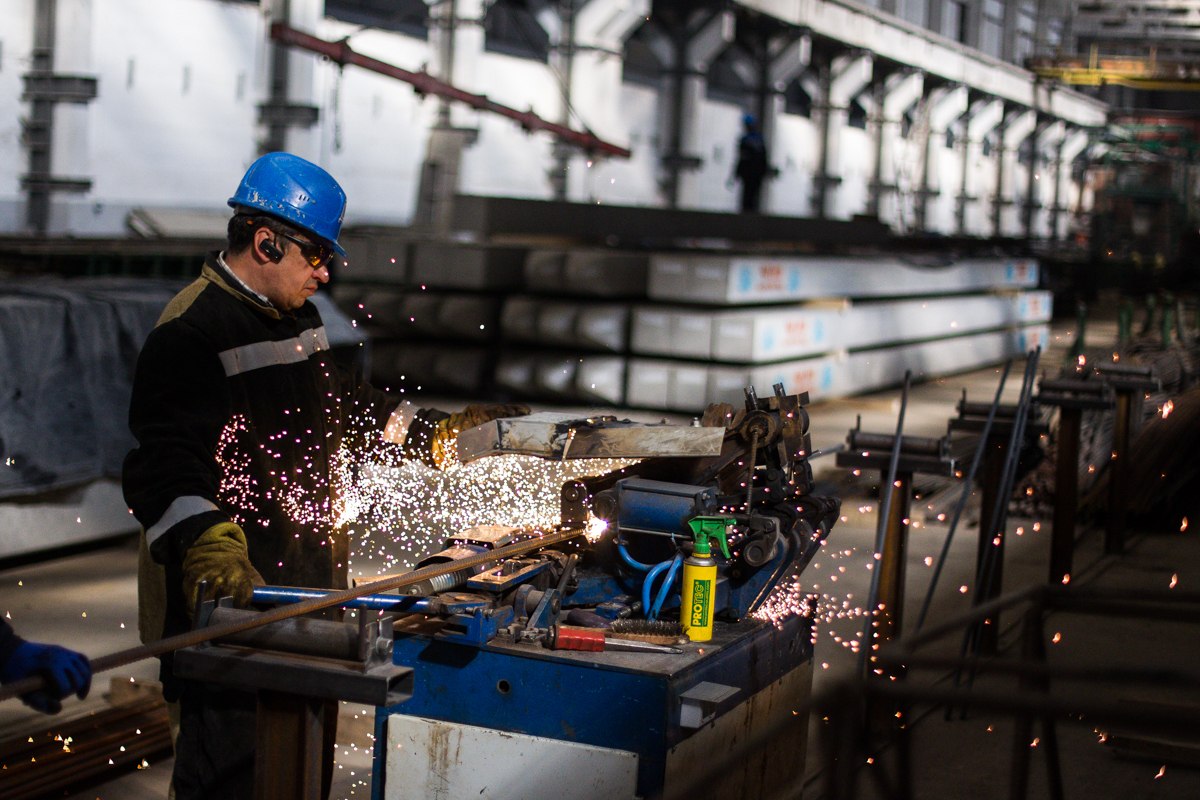 Обрабатывающая промышленность остаётся крупнейшим работодателем региона