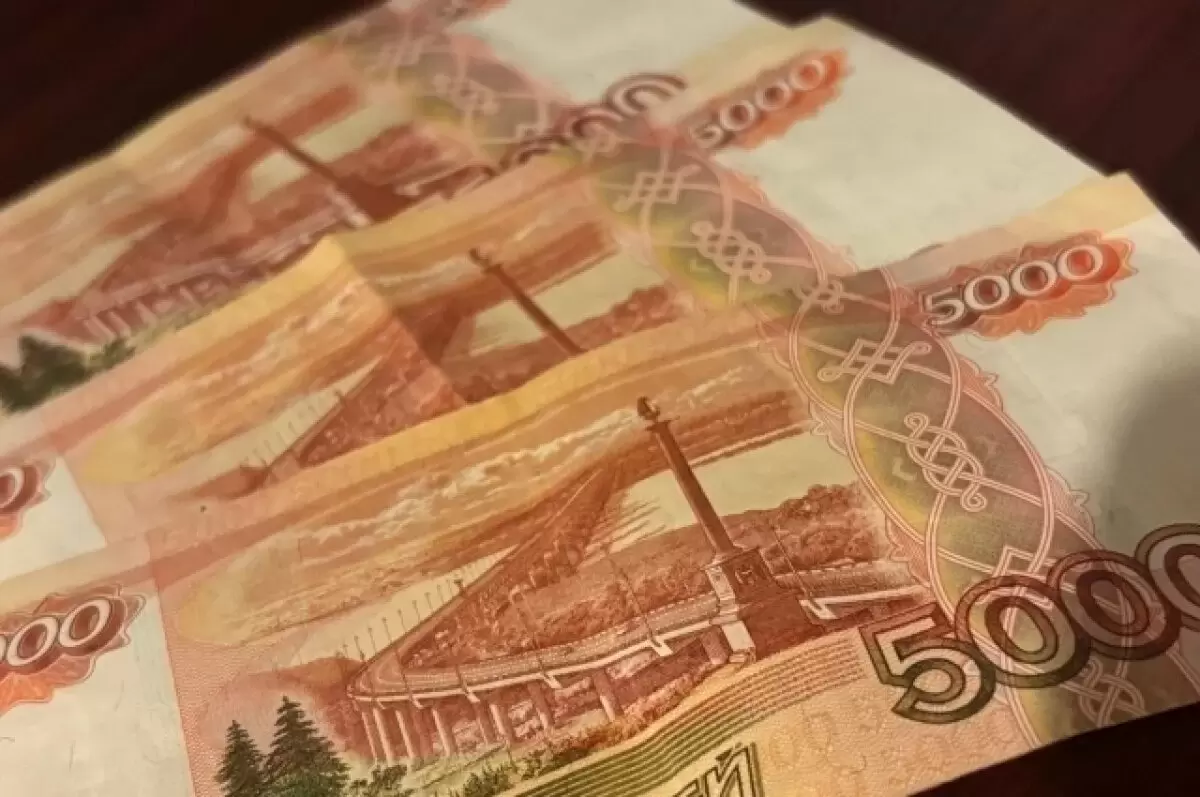 Томичи активно используют пенсионные накопления: выплаты превышают 301 миллион рублей