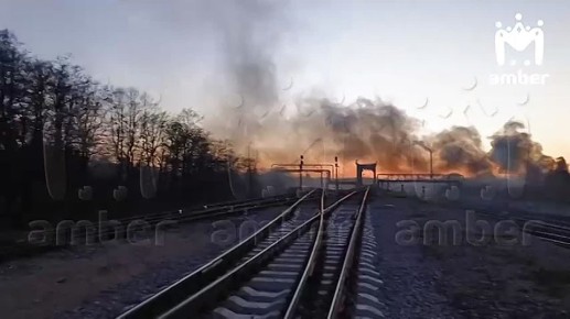 Горит мясокомбинат на Аллее Смелых, сообщают очевидцы