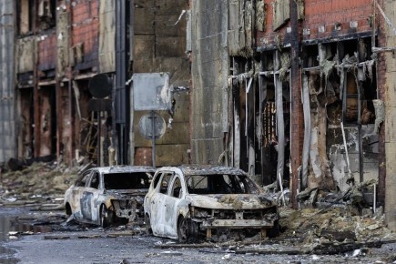 Среди сгоревших возле «Гианта» машин не было электромобиля «Амберавто» — МЧС