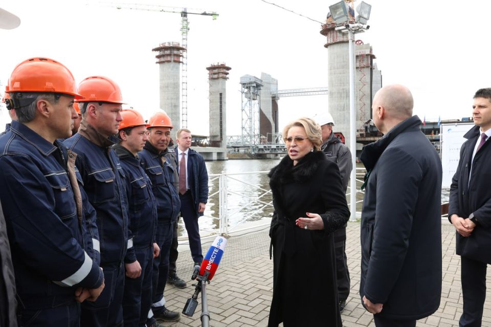 ��������� ��������� ��������� � ������������ �������� ������������� ������� ��� ���������� �������� �� �������� ������������ ����, ������������� ������� � ���������� ����������� ��������