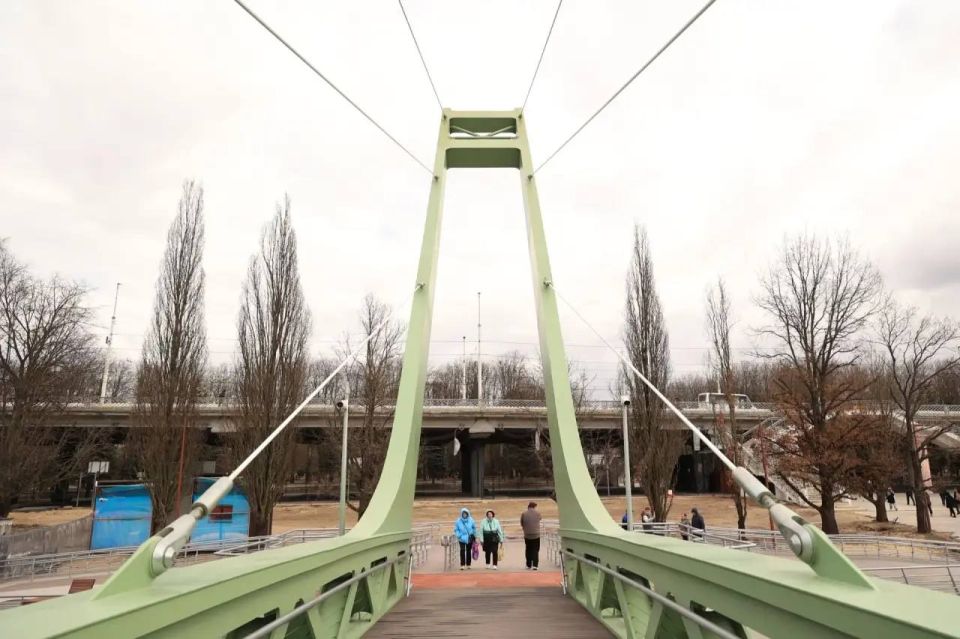 ����� �������: � ��������� ��� ������ ������� ��� � ��� 80����� ����������� ��������������� ������� � �� ������� ������������ ����������� ����! �� ������������ � ����� ������ ������, � ��������� ��������, ������� ����������...