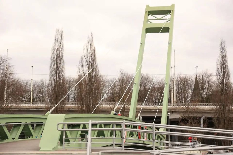 ����� �������: � ��������� ��� ������ ������� ��� � ��� 80����� ����������� ��������������� ������� � �� ������� ������������ ����������� ����! �� ������������ � ����� ������ ������, � ��������� ��������, ������� ����������...