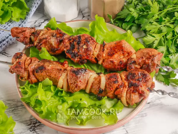 Шашлыки для майских праздников: насладитесь разнообразием