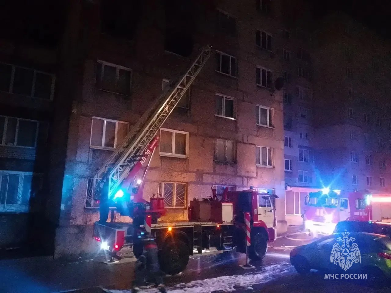 В девятиэтажке на Инженерной улице произошёл пожар, погибли три человека В девятиэтажке на Инженерной улице произошёл пожар, погибли три человека