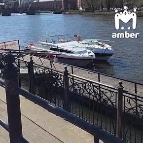 Он буквально 7*7=49... Но, девочки, держим себя в руках!