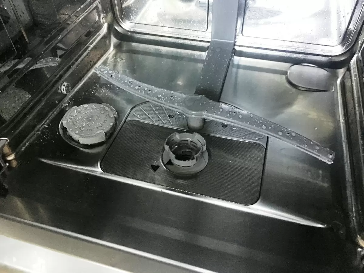 Эффективное обслуживание посудомоечной машины для долговечности и чистоты