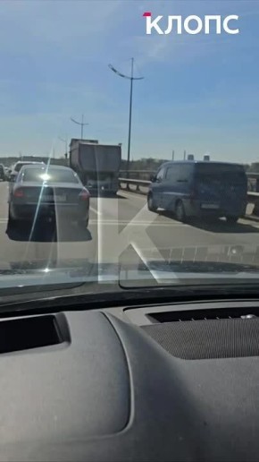 ����� ����� ������������ ����� � ������ ��-�� ���� ������