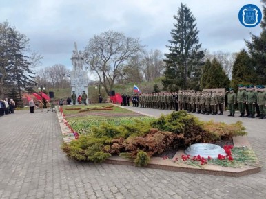 � ��������� �������� 81-� ��������� ������ ������