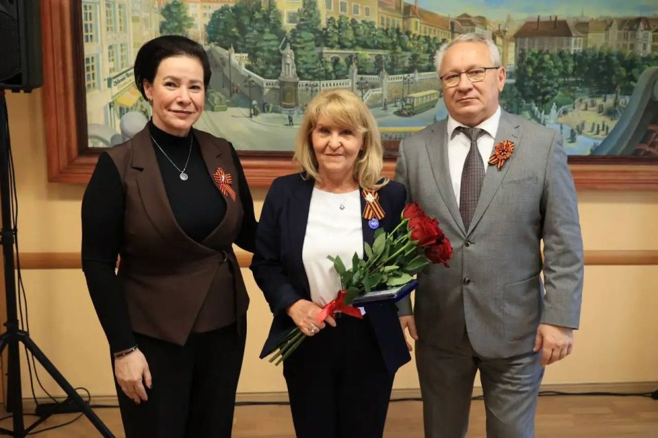 Елена Дятлова: Встретилась с калининградцами, которые своим трудом внесли значительный вклад в развитие нашего города Елена Дятлова: Встретилась с калининградцами, которые своим трудом внесли значительный вклад в развитие нашего города