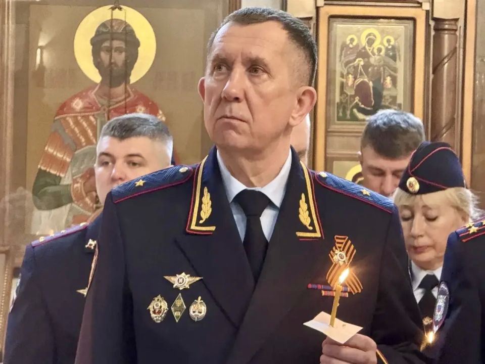�������-����� ������� ����� ������� ������� ������ � ����� ������� �������������� ������� ����������� � ������������