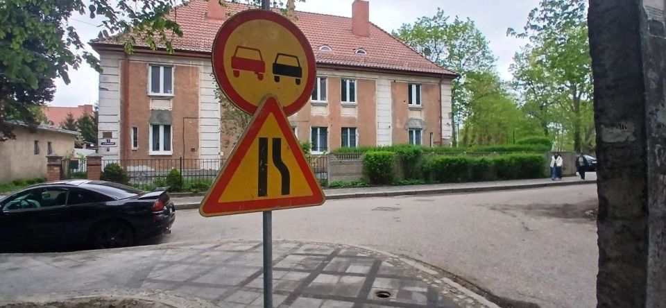 Дорожные рабочие сегодня, 7 мая, активно трудятся на улицах города Дорожные рабочие сегодня, 7 мая, активно трудятся на улицах города