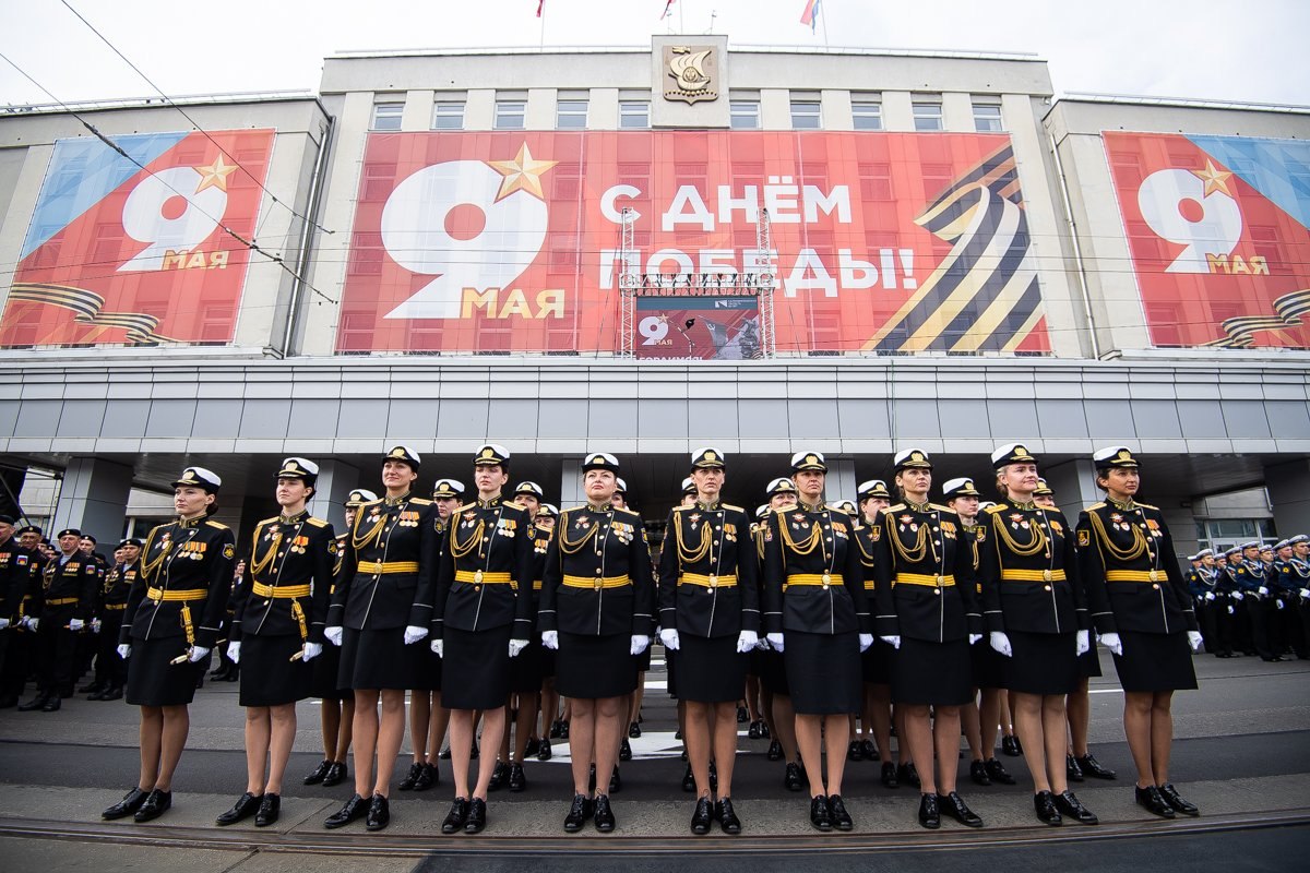 На площади Победы прошёл парад в честь 81-й годовщины Победы в Великой Отечественной войне На площади Победы прошёл парад в честь 81-й годовщины Победы в Великой Отечественной войне