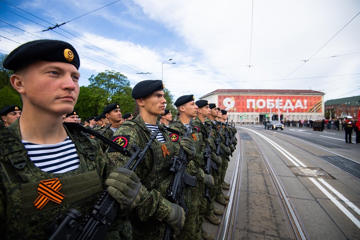 На площади Победы прошёл парад в честь 81-й годовщины Победы в Великой Отечественной войне На площади Победы прошёл парад в честь 81-й годовщины Победы в Великой Отечественной войне