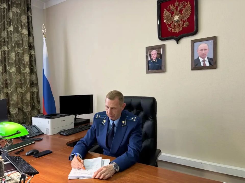 Природоохранной прокуратурой продолжается работа по возвращению в государственную собственность земельных участков, расположенных в границах береговой полосы