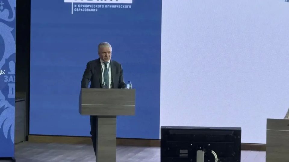 В Москве состоялся Форум юридических клиник на тему "Бесплатная юридическая помощь: пространство для диалога" В Москве состоялся Форум юридических клиник на тему "Бесплатная юридическая помощь: пространство для диалога"