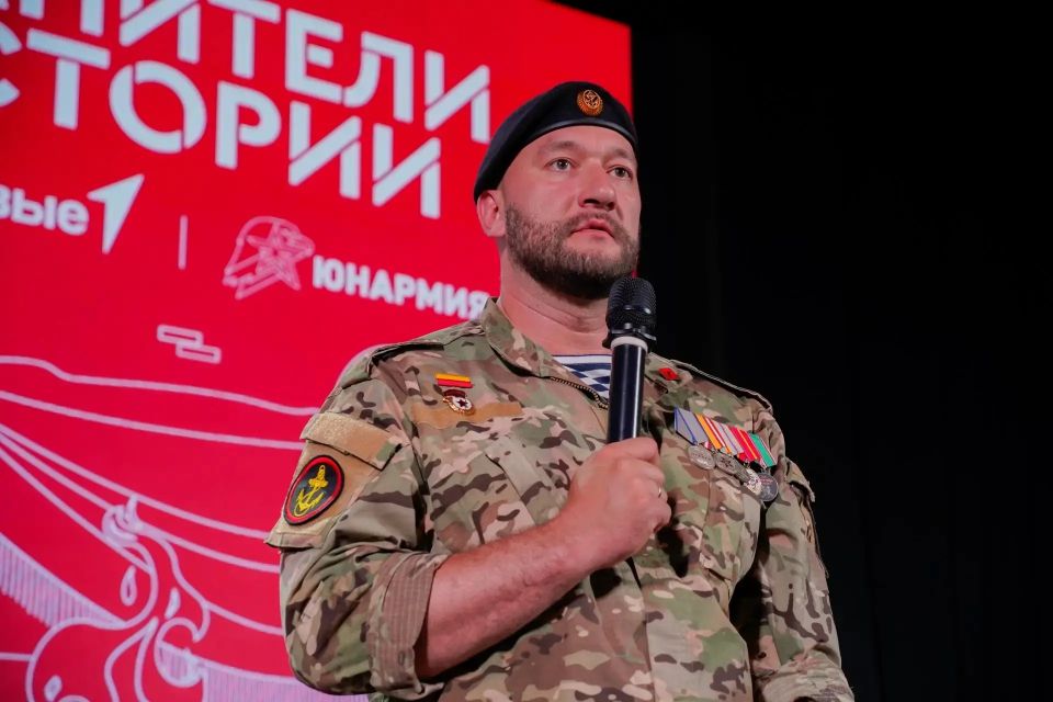 В Доме молодёжи подвели итоги весеннего этапа патриотического проекта «Пост №1» В Доме молодёжи подвели итоги весеннего этапа патриотического проекта «Пост №1»