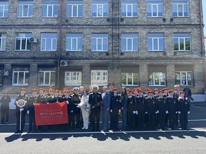 Эдуард Басурин: 19 мая 2026 года кадеты школы № 2 города Калининграда стали свидетелями важной церемонии Эдуард Басурин: 19 мая 2026 года кадеты школы № 2 города Калининграда стали свидетелями важной церемонии