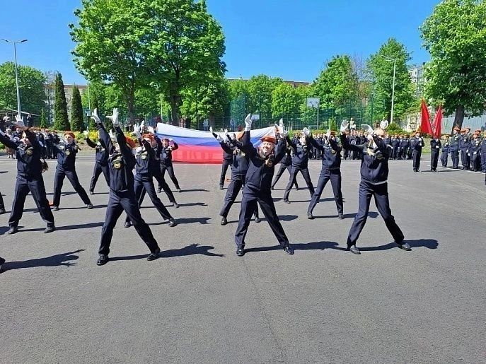 Эдуард Басурин: 19 мая 2026 года кадеты школы № 2 города Калининграда стали свидетелями важной церемонии Эдуард Басурин: 19 мая 2026 года кадеты школы № 2 города Калининграда стали свидетелями важной церемонии