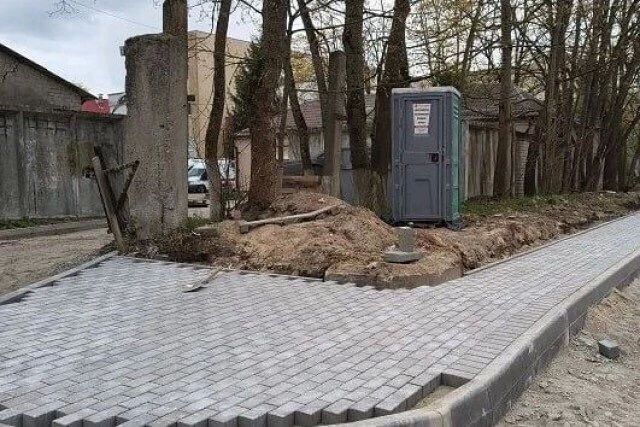 Власти Калининграда в одностороннем порядке расторгают контракт на обустройство парковки на улице Донского