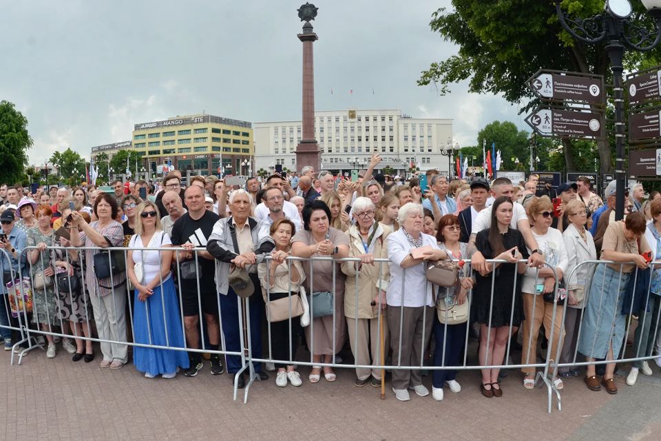 Патриарх Кирилл посетил Калининградскую область Патриарх Кирилл посетил Калининградскую область