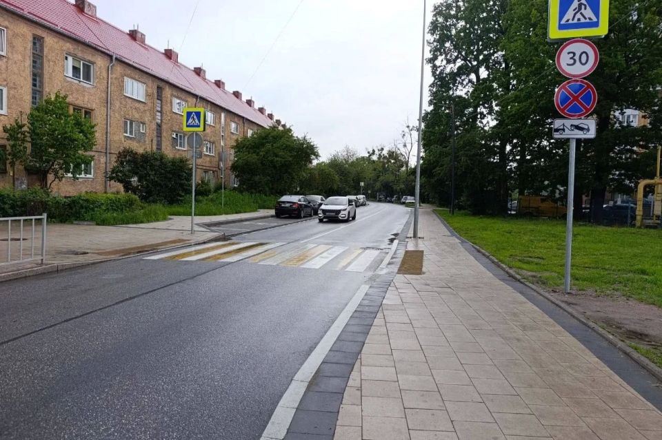 В Калининграде завершили капитальный ремонт улицы Летней В Калининграде завершили капитальный ремонт улицы Летней