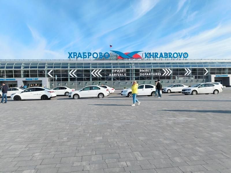 10 таксистов отказались вывозить туристку из Москвы в Калининград