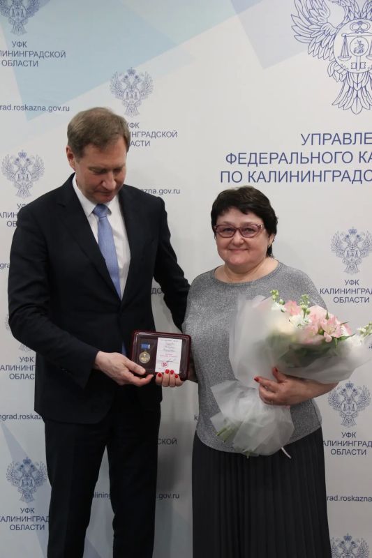 Роман Артюхин встретился с коллективом УФК по Калининградской области Роман Артюхин встретился с коллективом УФК по Калининградской области