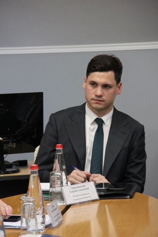 Роман Артюхин встретился с коллективом УФК по Калининградской области Роман Артюхин встретился с коллективом УФК по Калининградской области