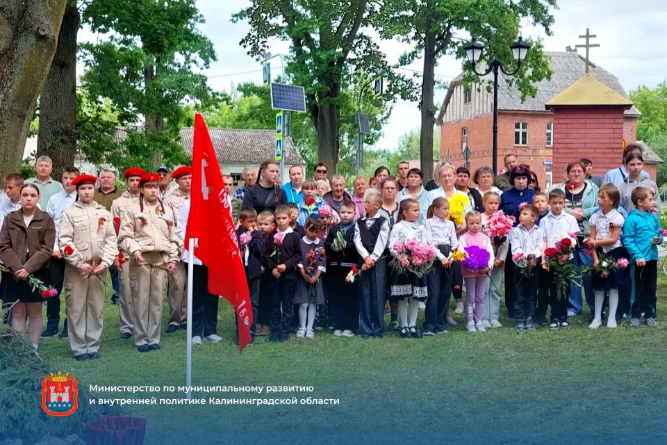В Нестеровском округе перезарохонили останки солдат Красной Армии В Нестеровском округе перезарохонили останки солдат Красной Армии